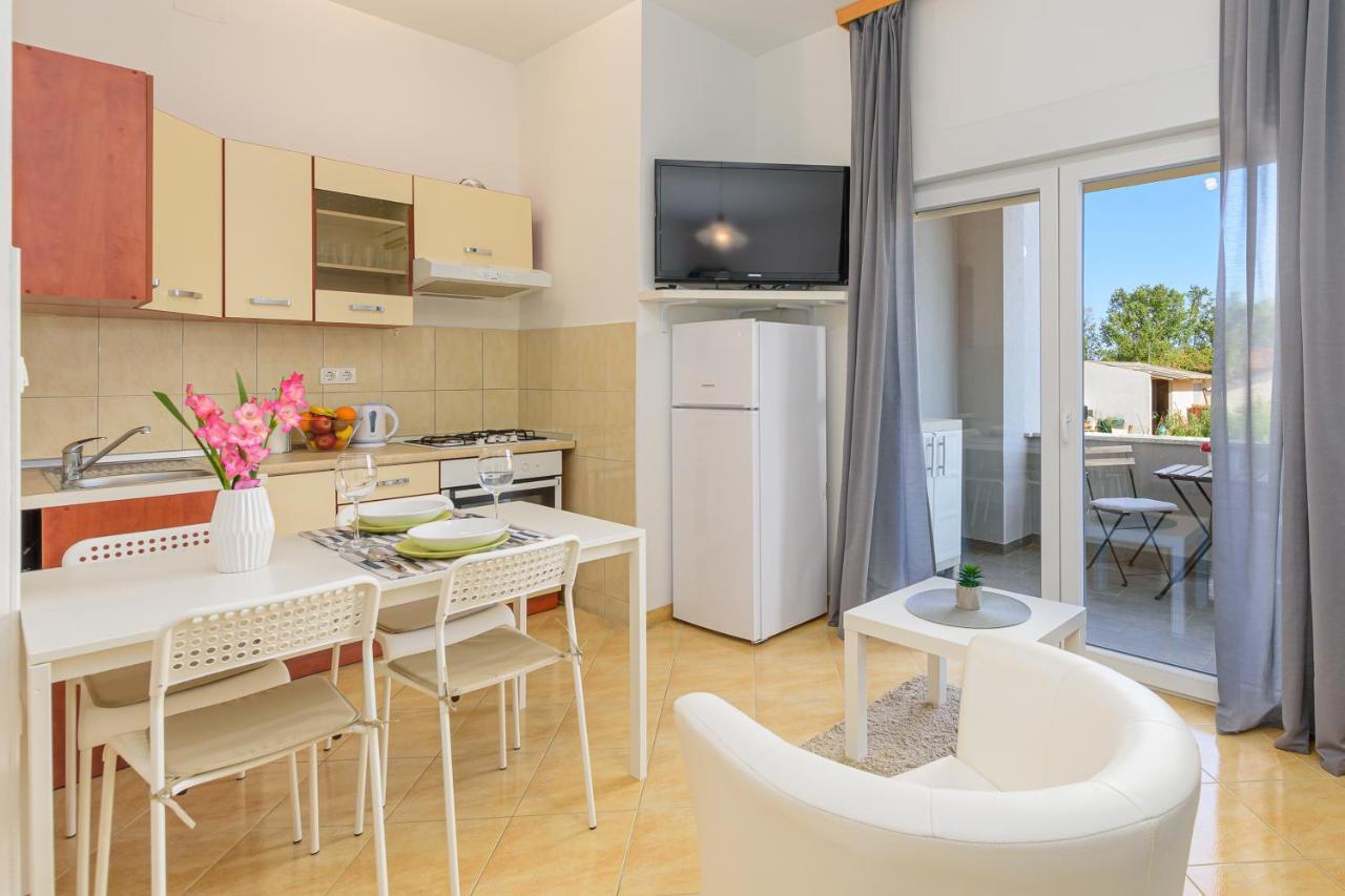Apartmani Vita, Liznjan - Apartman 2 Bagian luar foto